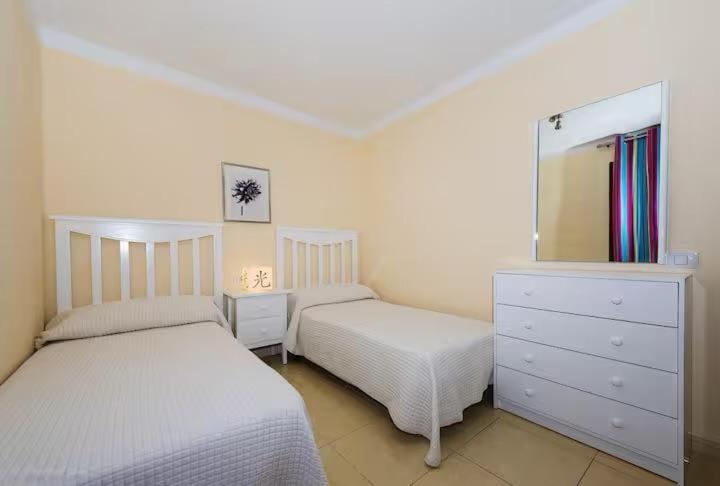 Apartment In Playa De Las Americas 1 Szoba fotó